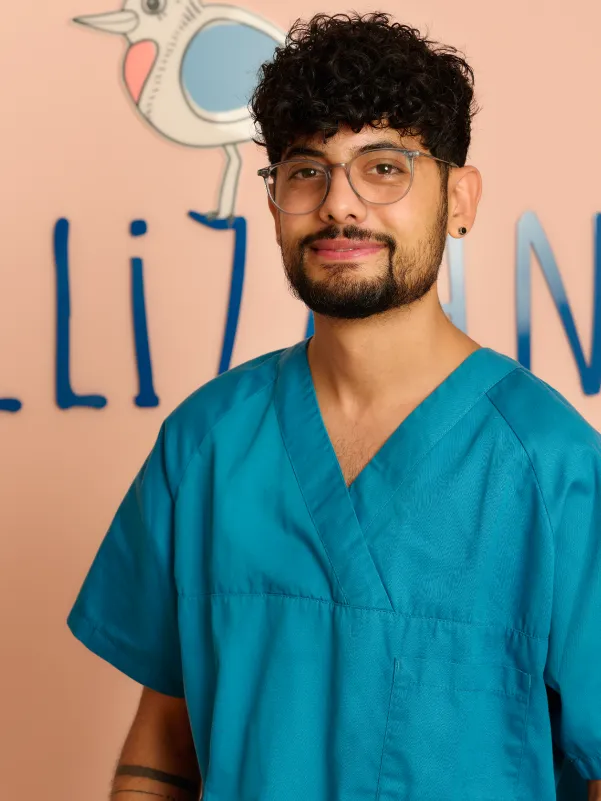 Naweed Qaiumi, Auszubildender bei Lillizahn
